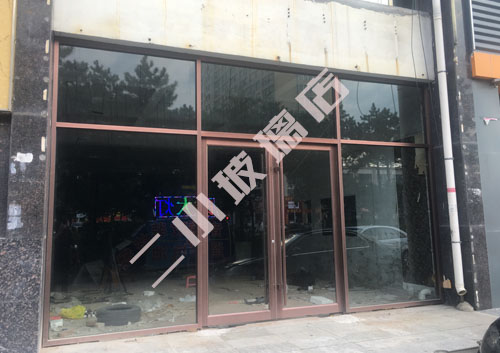 小白汽车电子门厅