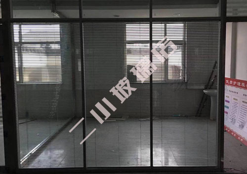 中医院百叶隔断 